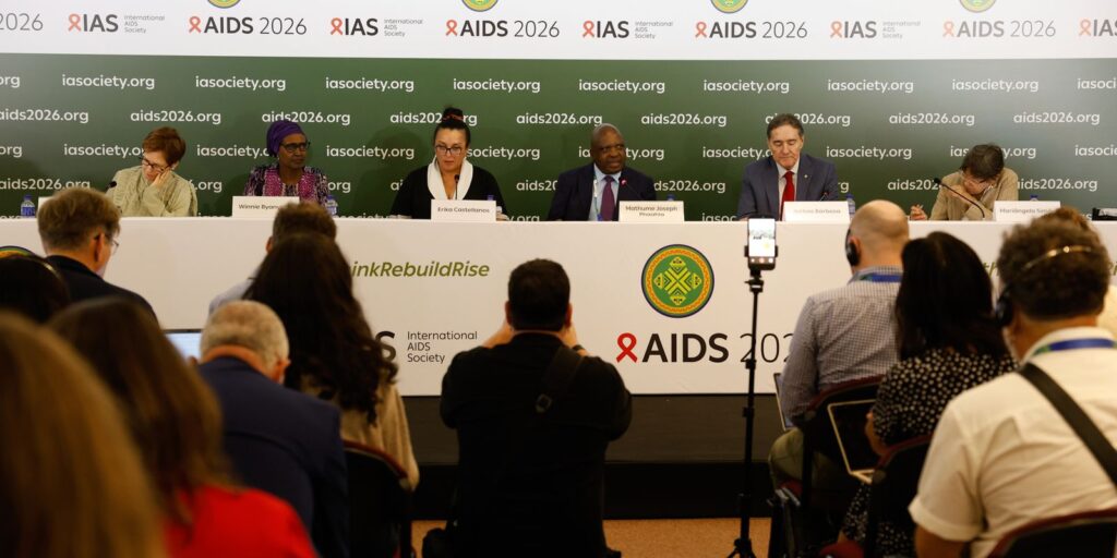 infeccoes-e-mortes-por-hiv-caem,-mas-falta-de-recursos-ameaca-avancos