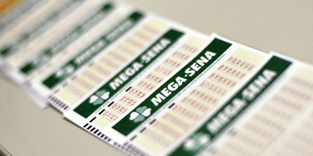 mega-sena-acumula-e-pode-pagar-r$-100-milhoes-neste-domingo
